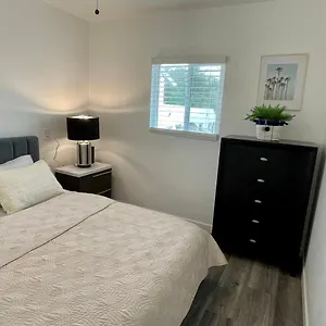 Apartment 1102 French St